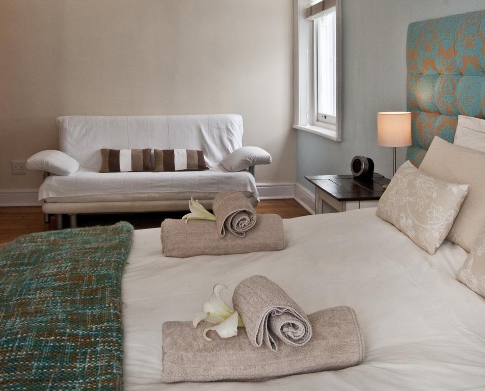 Six On Scott Bed and Breakfast Kapstaden Rum bild